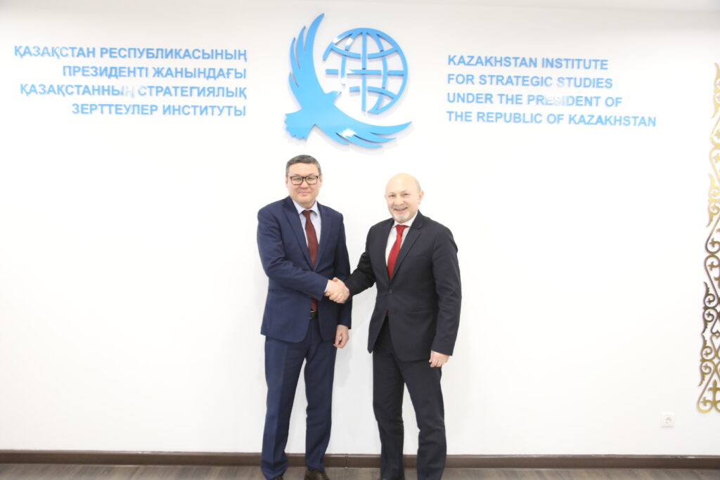 В КИСИ состоялась встреча с делегацией ООН по превентивной дипломатии в Центральной Азии