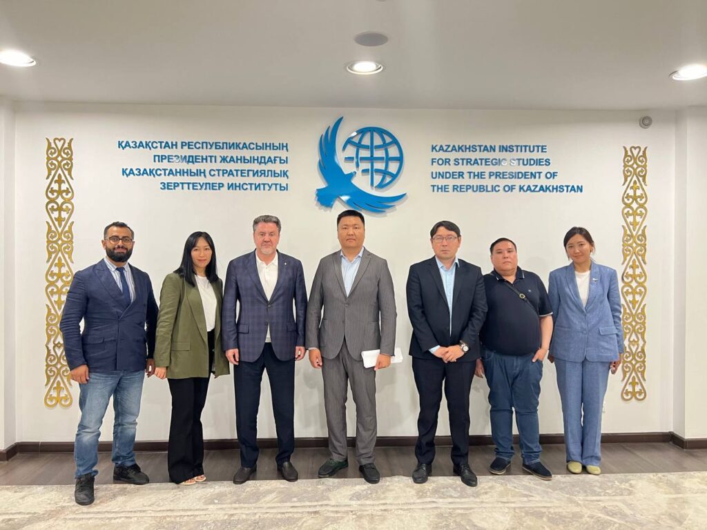 Prospects for cooperation between KazISS under the President of the Republic of Kazakhstan and Narxoz University in the field of education and Big Data development