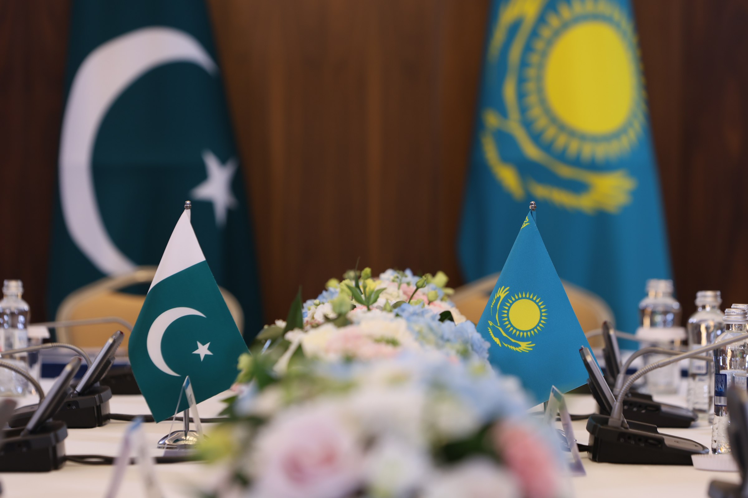 KazISS under the President of the Republic of Kazakhstan signed a ...