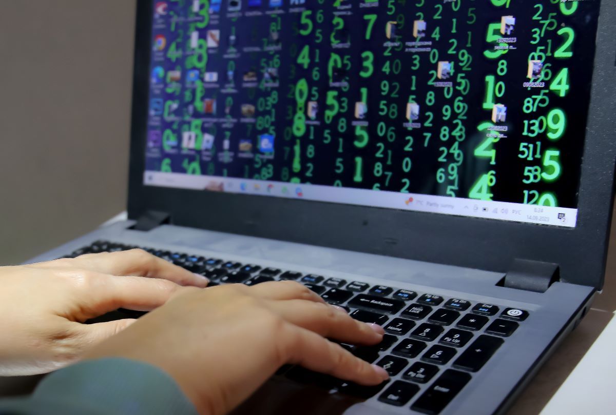 Әлеуметтік сауалнама: Жастардың 70 пайыздан астамы цифрлық технологияларды белсенді қолданады