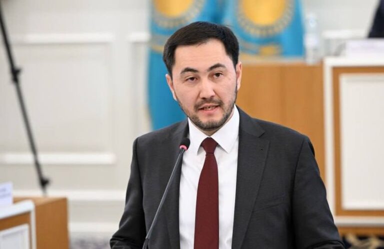 Director of KazISS under the President of Kazakhstan: 78% of Surveyed ...